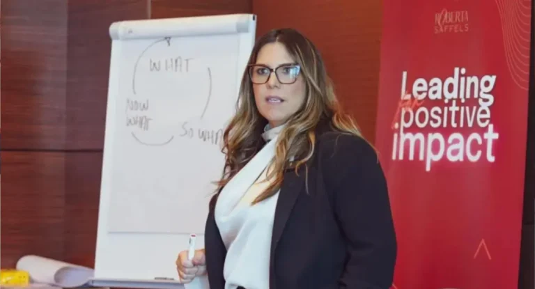 How Positive Psychology Can Transform Your Leadership Style for Success